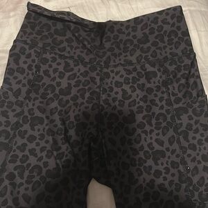 Black Leopard Leggings w/ Pockets